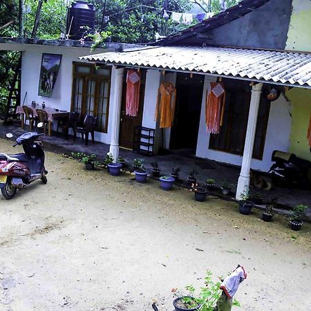 Yoho Chamith Homestay Ella Exterior foto